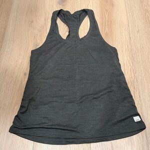 Vuori Lux Performance Tank